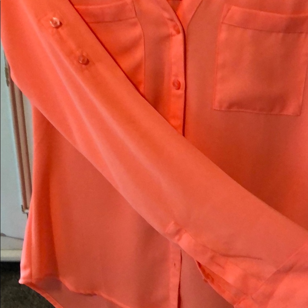 Express Button-up Top - Picture 3 of 6